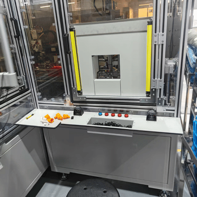 ENT safety light curtain for laser machine